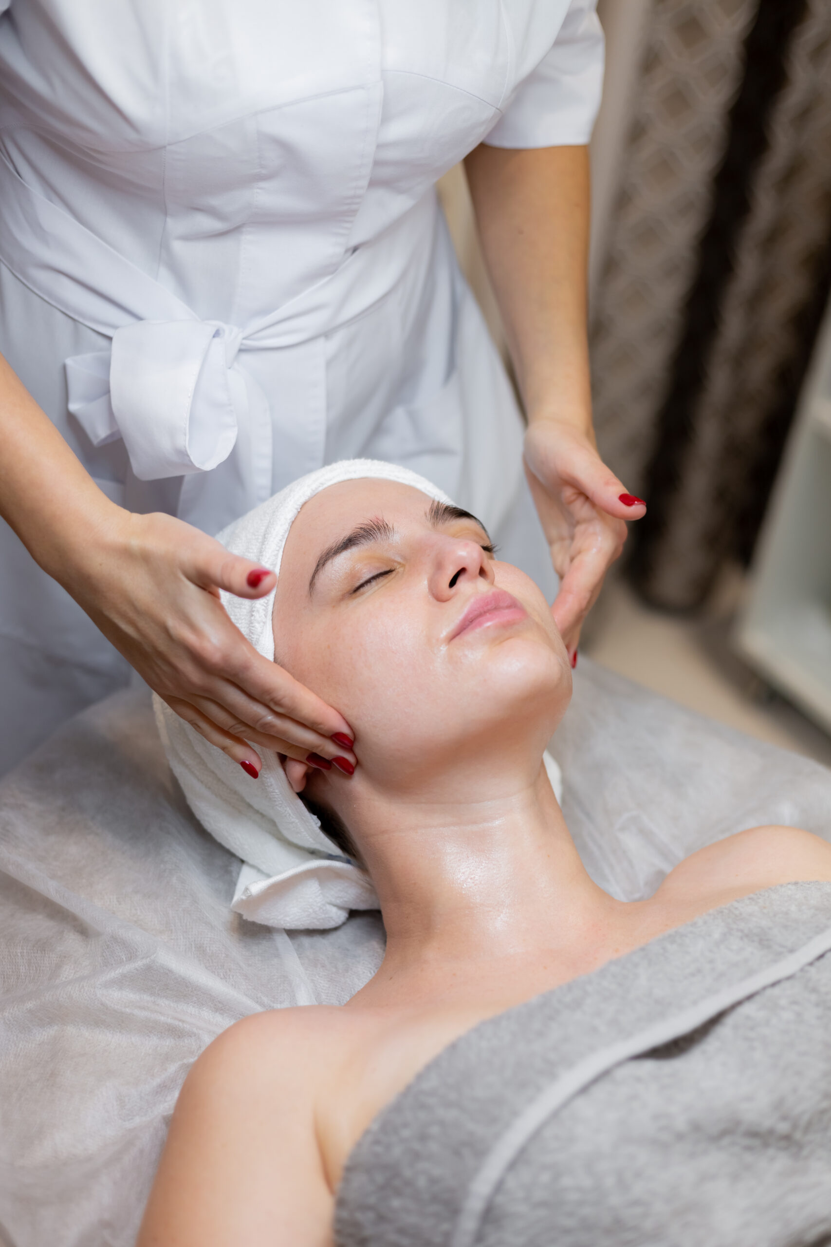 Consultation for Skin Tightening